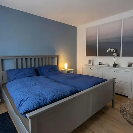 Charmante 3 Whg Mit Terrasse * 샬베우츠